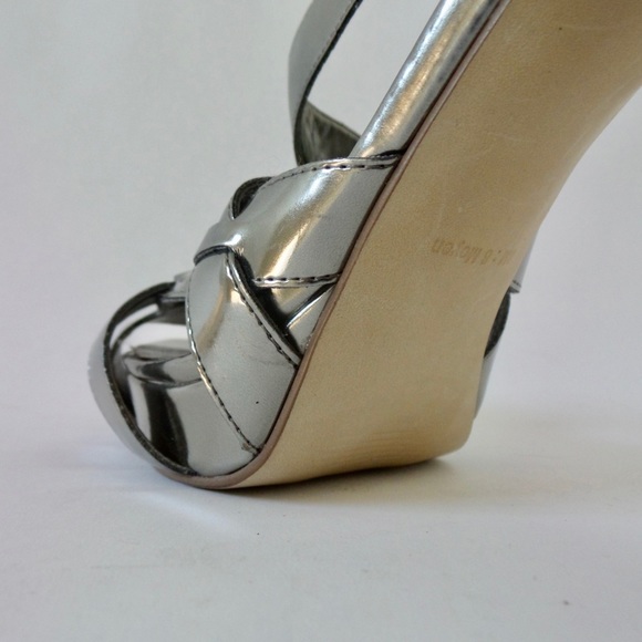 Guess by Marciano (Leather) - Picture 4 of 12